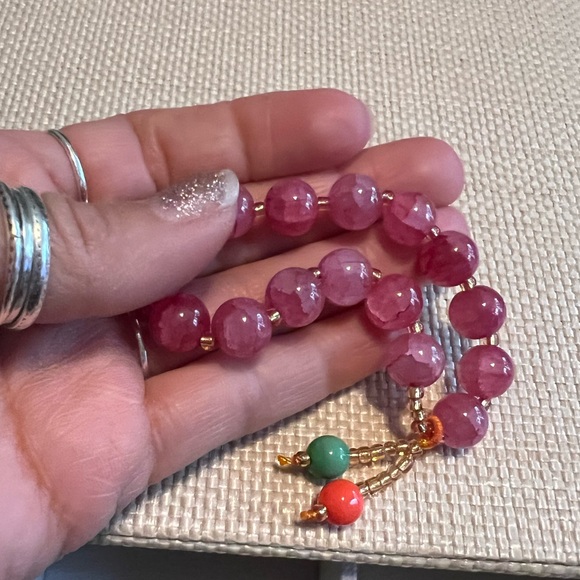 Set of 2 marbled blush colored glass beads stretch bracelets, with heart bag!💜💗💕 - Picture 3 of 5